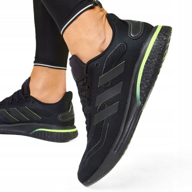 Adidas SUPERNOVA    נעלי ריצה ואימון לגברים