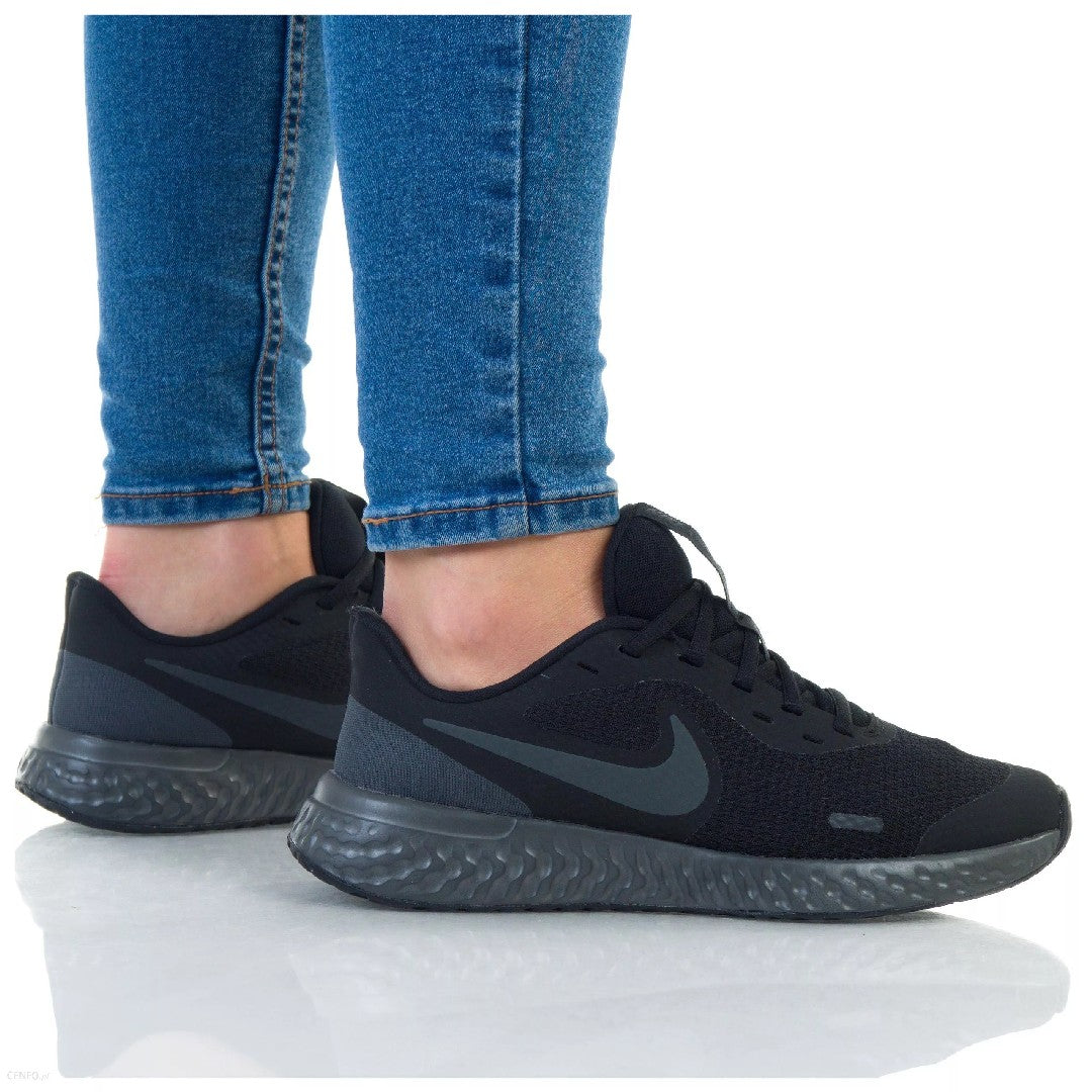 NIKE REVOLUTION 5      (GS) נעלי ספורט 36-40