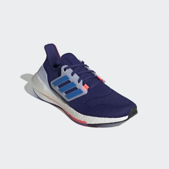 ADIDAS ULTRABOOST 22   נעלי ריצה לגברים