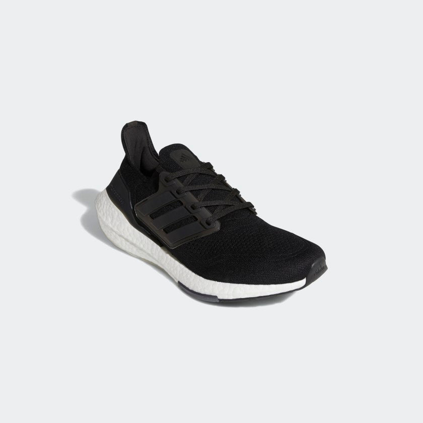 ADIDAS ULTRABOOST 21                נעלי ריצה לגברים