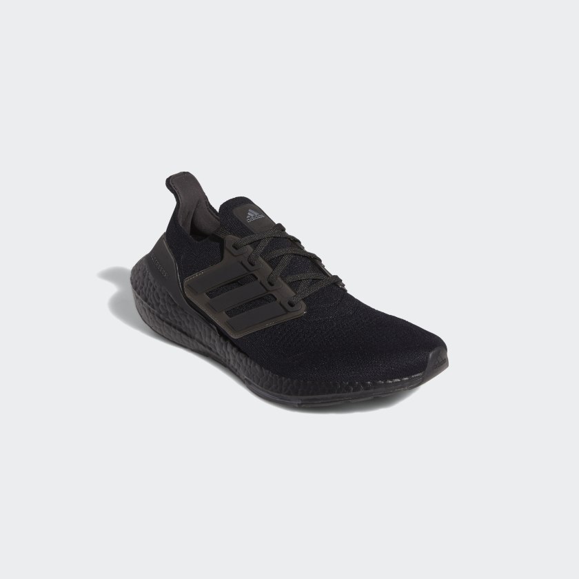 ADIDAS ULTRABOOST 21 נעלי ריצה לגברים